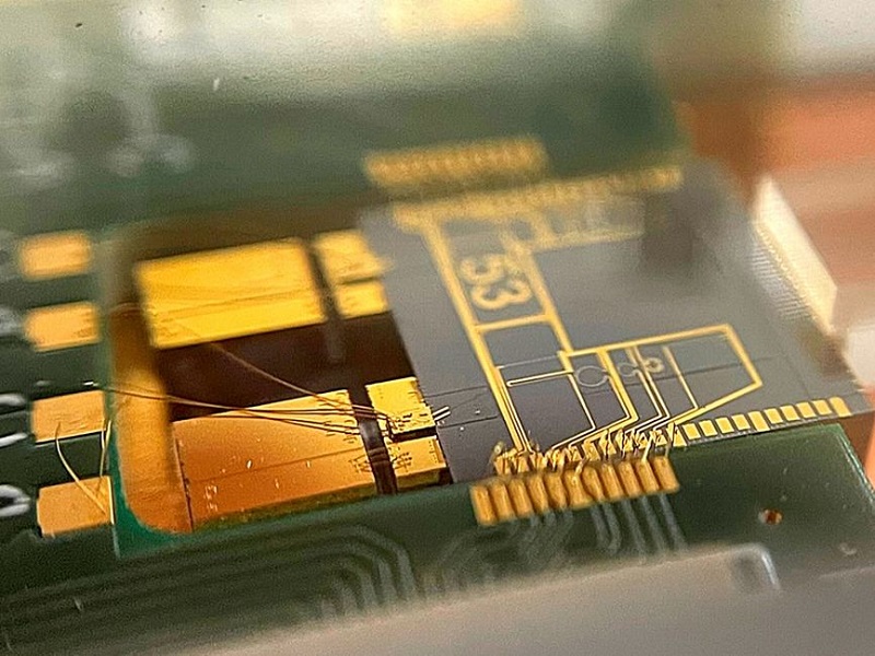 Entangled photons produced entirely on chip quantum photonic technology